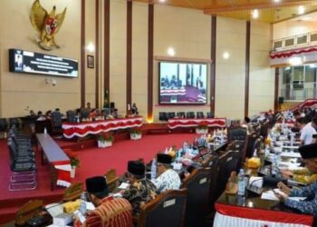 DPRD Medan Gelar Sidang Paripurna Pandangan Fraksi-fraksi Terhadap Penjelasan Pimpinan Dewan Tentang kode Etik