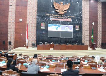 Sampaikan Nota Jawaban Pencabutan Empat Perda, Edy Rahmayadi Harapkan Beri Kepastian Hukum Mendukung Investasi