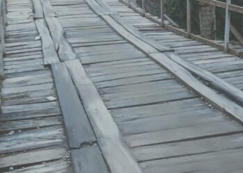 Dibangun Dengan Dana 750 Juta, Pembangunan Jembatan Diduga Asal Jadi