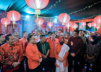 Bobby Nasution Bersama Mensos & Menpan RB Hadiri Perayaan Malam Cap Go Meh DPD PDI Perjuangan Sumut