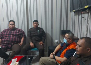 Tim Tabur Kejati Sumut Amankan DPO Terpidana Memet S Siregar Terkait Kasus Korupsi Rp32 M di BSM Perdagangan