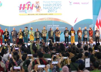 Laporan ke Presiden RI Joko Widodo, Gubernur Edy Rahmayadi Sampaikan Pers Tertua di Indonesia dari Sumatera Utara