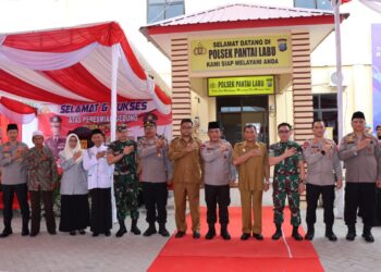 Kapolda Sumut Resmikan Gedung Baru Polsek Pantai Labu dan Asrama Polresta Deli Serdang