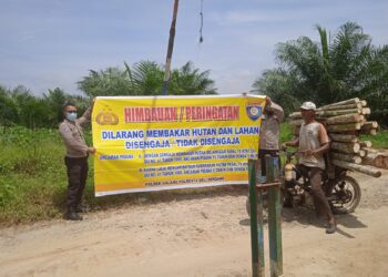 Sambangi Warga, Personil Polsek Galang Ajak Warga Cegah Karhutla