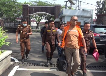 DPO Terpidana M Khaidir Nasution Diamankan Tim Tabur Kejati Sumut Terkait Korupsi Penggelapan Sertifikat Transmigran Batahan Madina