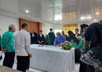 FT UNIMED Gelar Pengukuhan dan Pengambilan Sumpah 39 Wisudawan Profesi Gizi