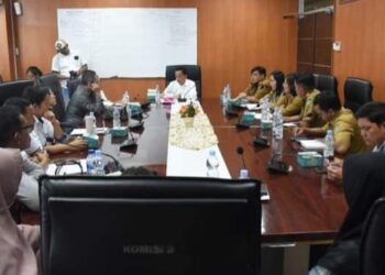 Selesaikan Sengketa Buruh , Komisi II DPRD Medan Gelar RDP