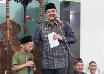 Bobby Nasution Beri Hadiah Jalan-jalan ke Masjid Istiqlal dan Dufan pada Anak yang Bisa Sebutkan Rukun Iman