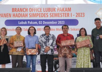 Hadiri Panen Hadiah Simpedes BRI, Plt Bupati: Perbankan Gerakkan Perekonomian dan Pembangunan