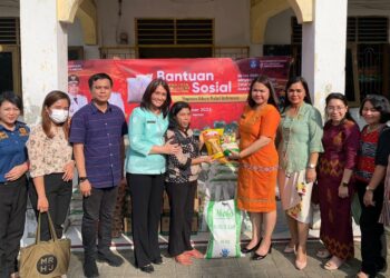 Panitia Natal Oikumene Pemko Medan Berbagi di Lima Panti Asuhan
