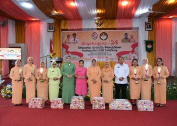 HUT ke-24 Dharma Wanita Persatuan, di Belakang Suami Hebat Ada Istri Luar Biasa