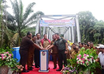 Bupati Resmikan Jembatan Lau Cirem Penghubung Deli Serdang dan Langkat