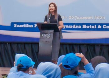 Kahiyang Ayu Bawa Keceriaan di Pembukaan Outbound Penyuluh Keluarga Berencana Medan