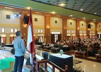 Kapolda Sumut Beri Kuliah Umum kepada Ribuan Mahasiswa Institut Kesehatan Deli Husada Delitua