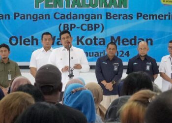 Bobby Nasution Salurkan Bantuan Pangan Kepada 81.570 Keluarga Penerima Manfaat