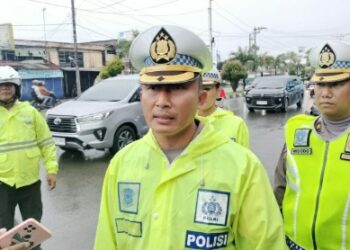 Langgar Aturan, Personel Ditlantas Polda Sumut Tilang Sejumlah Angkutan Umum