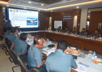 Pangkoarmada II Terima Paparan RGB Fin Swimming Selat Madura Kasal Cup dan Pembinaan Yanus Ski Air TNI Angkatan Laut
