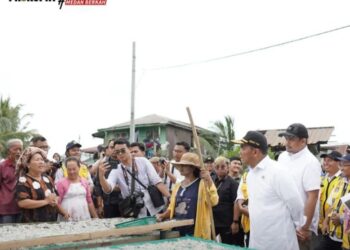 Bersama Menko PMK, Wali Kota Medan Tinjau Kelurahan Belawan Bahari