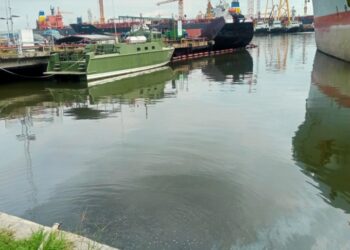 Kawal Proses Hukum, Sejumlah Aktivis Laporkan Pemilik Kapal Yang Mencemari Perairan Belawan Ke KLH dan KPK