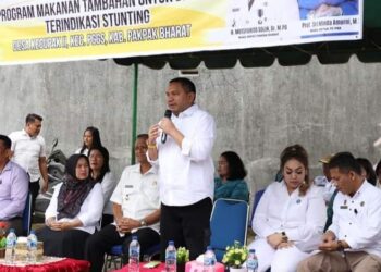 Bupati Pakpak Bharat Bagikan Dana CSR Bank Sumut 2023 Di Kecamatan PGGS