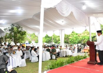 Bupati HM Ali Yusuf Siregar Buka Puasa Bersama Alim Ulama, Tokoh Masyarakat dan organisasi Masyarakat Islam