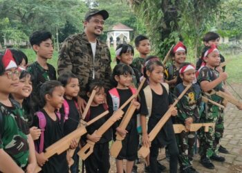 Aksi Memukau 32 Bocah Sumut dalam Gala Premiere Film 1 CM