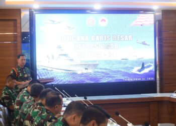 Pangkoarmada II Terima Paparan RGB Latopslagab TA. 2024