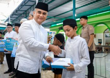 Safari Ramadhan, Pemko Medan Santuni Anak Yatim Piatu di Masjid Al Muslimun, Medan Tembung