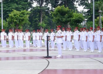 Jelang HUT Kopaska ke-62, Dansatkopaska Koarmada II Ikuti Ziarah dan Tabur Bunga
