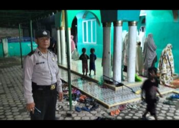 Beri Keamanan Dalam Beribadah, Polsek Siabu Adakan Pengamanan dan Monitoring Sholat Tarawih