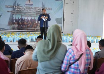 Serahkan 1100 Paket Sembako, Wali Kota Apresiasi Kepedulian IKAPTK Kota Medan Terhadap Masyarakat