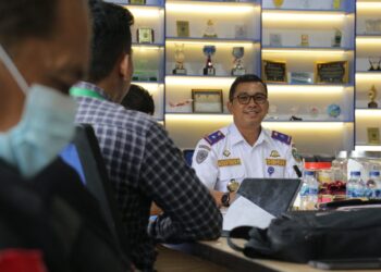 Tindaklanjuti Tuntutan Mitra Angkutan Sewa Khusus (Online), Dishub Sumut Gelar Rapat Bersama Aplikator
