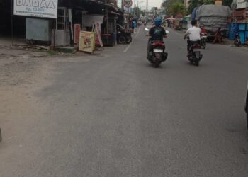 Pemkab Labuhanbatu Diminta Tegas Tertibkan Pedagang  Kuasai Badan Jalan Trotoar