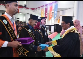 Unimed Wisuda 777 Lulusan, Rektor: FK Siap Terima Mahasiswa Baru 