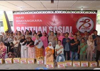 Polres Madina Ikuti Pembagian Bansos Serentak Bersama Mabes Polri
