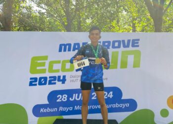 Serda Bek Aulia Juara 1 Lari Marathon Mangrove Eco Run
