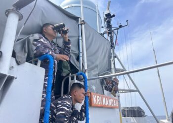 KRI Mandau-621 Asah Naluri Tempur di Perairan Perbatasan