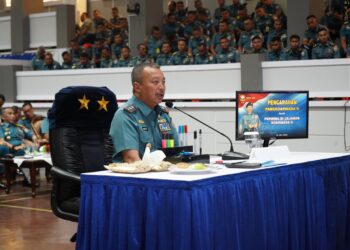 Pangkoarmada II: Seorang Perwira Harus Memiliki Intelektual, Moral dan Jasmani
