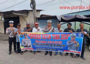 Sat Lantas Polres Belawan Sosialisasi di Pangkalan Ojek Simpang Sicanang