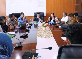Tindaklanjuti Pengaduan Masyarakat, Komisi II DPRD Medan Gelar RDP