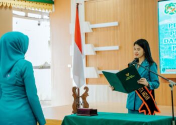 Isabella Topan OP Ginting Sahkan Ketua DWP Kecamatan Medan Maimun