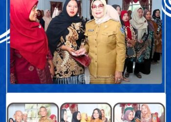 Rasa Peduli Plt Bupati Labuhanbatu Hj Ellya Rosa Siregar Turun Langsung Berikan Bantuan BLT Kepada Masyarakat