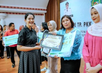 Kahiyang Ayu di Malam Keakraban Jambore TP PKK, Tahun Depan Harus Lebih Baik Lagi