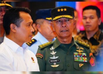Kasum TNI Hadiri Pelantikan dan Sertijab Sekjen Kemenkumham RI