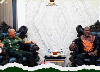 Kasum TNI Terima Kunjungan Mantan Pj Bupati Nduga