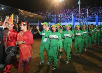 Ribuan Masyarakat Saksikan Momen Bersejarah Pembukaan PON XXI di Sumut