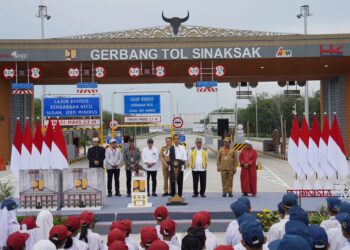 Pj Gubernur Sumut Fatoni Dampingi Presiden Jokowi Resmikan 3 Seksi Pada Ruas Tol