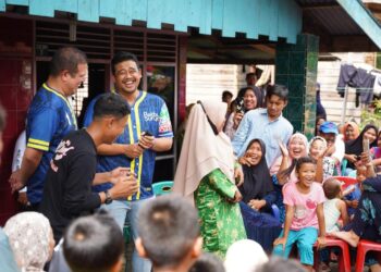 Blusukan ke Gang Sempit di Tanjungbalai, Bobby Nasution Terima Keluhan Jalan Rusak, Pendidikan Hingga Kesehatan