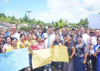 Tinjau Jalan Provinsi yang Rusak Parah di Nias Utara, Bobby Nasution Dihadang Warga