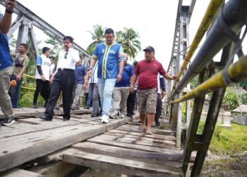 Bobby Nasution Tinjau Jembatan Papan dan Serap Aspirasi Masyarakat Nias Barat